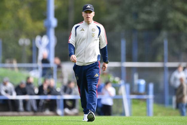 Fußball A-Junioren DFB-Pokal Saison 2026 2027 Achtelfinale: MSV Duisburg U19 - Bayern München U19 am 19.09.2026 an der BSA Westender Straße in Duisburg Leonard Haas ( Trainer Bayern München U19 ) Nordrhein-Westfalen Deutschland