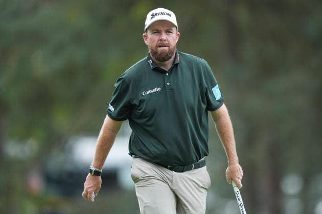 VIRGINIA WATER, ENGLAND - SEPTEMBER 19: Shane Lowry (IRE) after holing a birdie putt on the 6th green during Round 3 at the BMW PGA, Golf Herren Championship at Wentworth Golf Club, Virginia Water on September 19, 2026 in Surrey, England The BMW PGA Championship