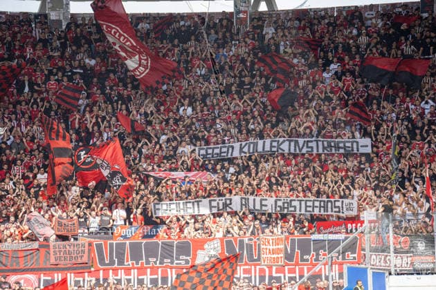 19.09.2026, xdaymx, Fussball 2.Bundesliga, Karlsruher SC - 1.FC Nürnberg. Nürnberger Fans mit einem Banner während dem Spiel in Karlsruhe gegen Kollektivstrafen. (DFL DFB REGULATIONS PROHIBIT ANY USE OF PHOTOGRAPHS as IMAGE SEQUENCES and or QUASI-VIDEO) Karlsruhe