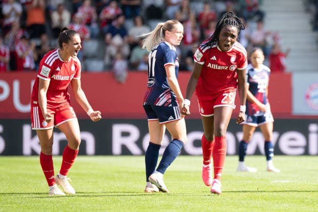 Edna Imade (29 Bayern) jubelt über das Tor zum 2-0 beim Google Pixel Frauen Bundesligaspiel FC Bayern München - 1. FC Köln am 19.09.2026. München FC Bayern Campus Bayern Deutschland