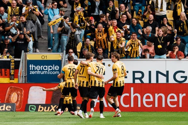 Deutschland: Fussball 3. Liga 2026 - 2027, 7. Spieltag - Alemannia Aachen vs Fortuna Düsseldorf - Tivoli (Aachen): 1 zu 0, Jubel, Tor, Führung, Treffer, Freude, feiern, Emotionen durch Lukas Scepanik (Alemannia Aachen, 7) Copyright: xThiemoxRudolphx