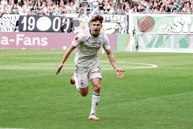 Deutschland: Fussball Saison 2026 2027 , 1. Bundesliga , 4. Spieltag , Borussia Mönchengladbach vs. 1. FSV Mainz 05 - ista-Borussia-Park (Mönchengladbach) : Lukas Ullrich (Borussia Mönchengladbach, 26) Tor und Torjubel zum 1:0, Tor, Torjubel, Jubel, Freude, Emotionen Mönchengladbach ista-Borussia-Park Deutschland Germany Copyright: xBennetxLongx