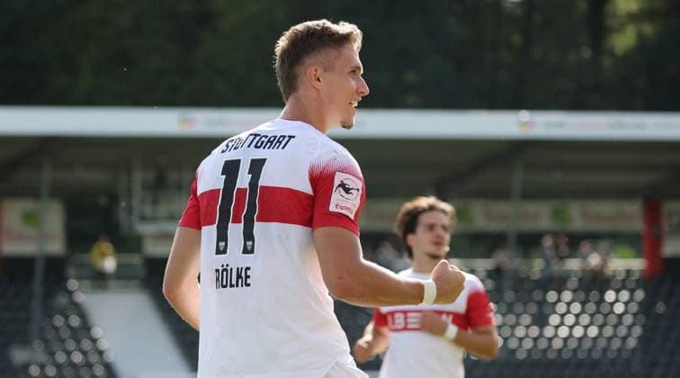 2026.09.19, Deutschland, Aspach Fußball VfB Stuttgart II vs. SSV Jahn Regensburg, Torschütze Oliver Rölke (VfB II) jubelt über sein Tor zum 3:3
