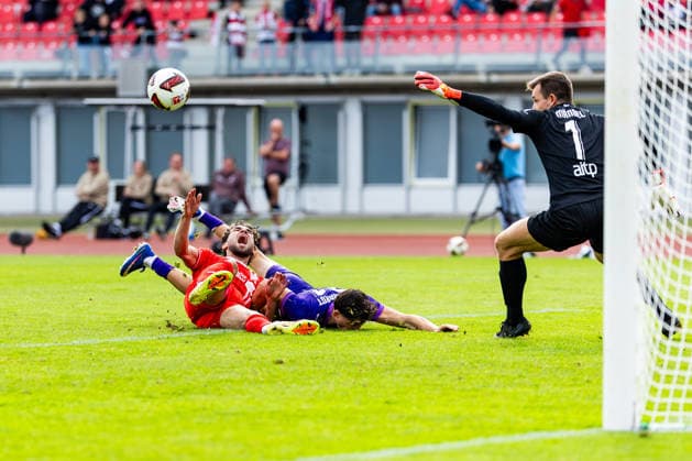 19.09.2026, GER, Fussball, Maenner, Saison 26 27, Regionalliga Nordost, 10.Spieltag, FC Rot-Weiss Erfurt - FC Erzgebirge Aue Romarjo Hajrulla (FC Rot-Weiss Erfurt) 99096 Erfurt Steigerwaldstadion Rasenplatz Thueringen Deutschland