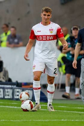 Grischa Prömel, Promel (VfB Stuttgart, 21) am Ball , Deutschland, Fussball, 1. Bundesliga, 4.Spieltag, 2026 2027, VfB Stuttgart vs. Borussia Dortmund, 19.09.2026, Stuttgart MHP Arena Deutschland Copyright: xGrantxHubbsx