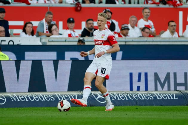 Chris Führich, Fuhrich (VfB Stuttgart, 10) am Ball , Deutschland, Fussball, 1. Bundesliga, 4.Spieltag, 2026 2027, VfB Stuttgart vs. Borussia Dortmund, 19.09.2026, Stuttgart MHP Arena Deutschland Copyright: xGrantxHubbsx
