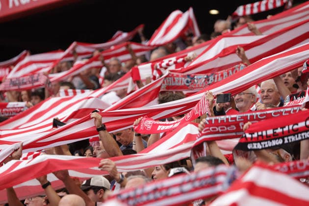 ESP: LaLiga EA Sports Athletic Bilbao v Deportivo Alaves fans of bilbao during LaLiga EA Sports between Athletic Bilbao v Deportivo Alaves played at San Mames Stadium in Bilbao, on September 19, 2026 in Spain Spain Futbol Copyright: xAgenciaxLOFx