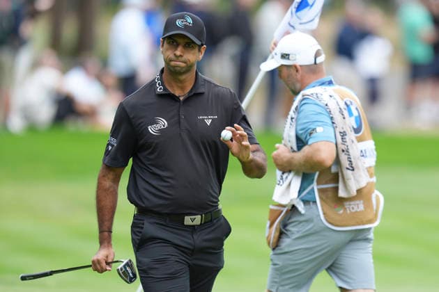 VIRGINIA WATER, ENGLAND - SEPTEMBER 19: Aaron Rai (ENG) after holing a putt on the 11th hole during Round 3 at the BMW PGA, Golf Herren Championship at Wentworth Golf Club, Virginia Water on September 19, 2026 in Surrey, England The BMW PGA Championship