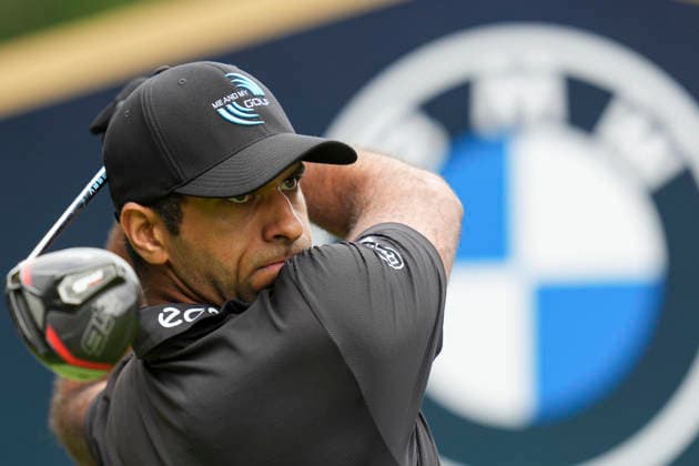 VIRGINIA WATER, ENGLAND - SEPTEMBER 19: Aaron Rai (ENG) plays from the twelfth tee during Round 3 at the BMW PGA, Golf Herren Championship at Wentworth Golf Club, Virginia Water on September 19, 2026 in Surrey, England The BMW PGA Championship