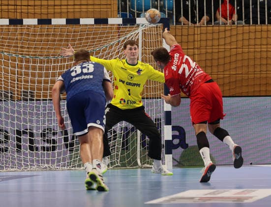 GER HBL2 Saison 2026 2027 VfL Potsdam vs EULEN Ludwigshafen, 19.09.26, MBS Arena, Potsdam Tim Niclas SCHRÖDER (1.VfL Potsdam 33), Frederik HÖLER (1.VfL Potsdam 1), Kian SCHWARZER (Eulen Ludwigshafen 22)