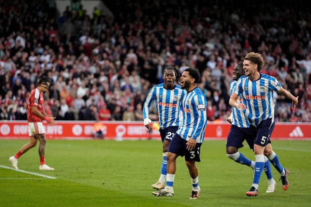 Nottingham Forest FC v Coventry City - Premier League 2026 27 Jay Dasilva of Coventry City celebrates his goal to make it 0-1 during the Premier League match between Nottingham Forest and Coventry City at the City Ground in Nottingham, United Kingdom, on September 19, 2026. Nottingham Nottinghamshire United Kingdom  Copyright: xNewsxImagesx originalFilename:cosgrove-premierl260919_npANY