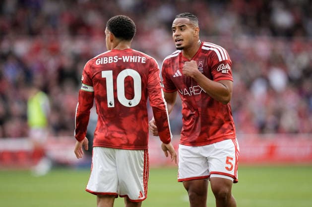 Nottingham Forest FC v Coventry City - Premier League 2026 27 Murillo of Nottingham Forest speaks to Morgan Gibbs-White of Nottingham Forest during the Premier League match between Nottingham Forest and Coventry City at the City Ground in Nottingham, United Kingdom, on September 19, 2026. Nottingham Nottinghamshire United Kingdom  Copyright: xNewsxImagesx originalFilename:cosgrove-premierl260919_npbq2
