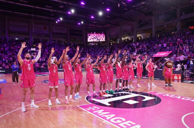 Telekom Baskets Bonn - Sieg vs. Veolia Towers Hamburg 1.Spieltag - Saison 2026 27