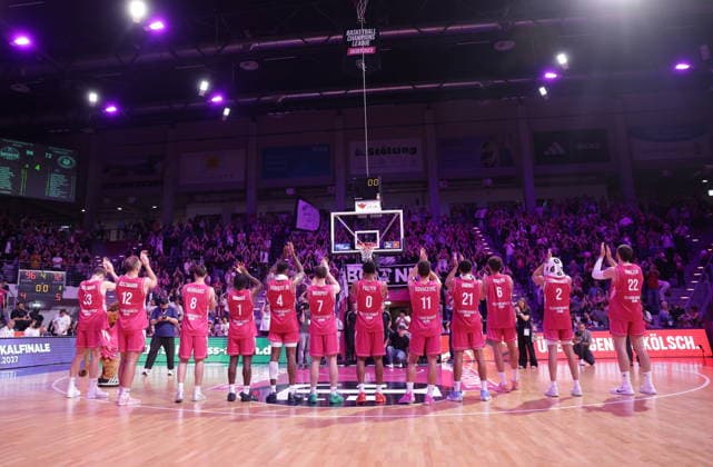 Telekom Baskets Bonn - Sieg vs. Veolia Towers Hamburg 1.Spieltag - Saison 2026 27