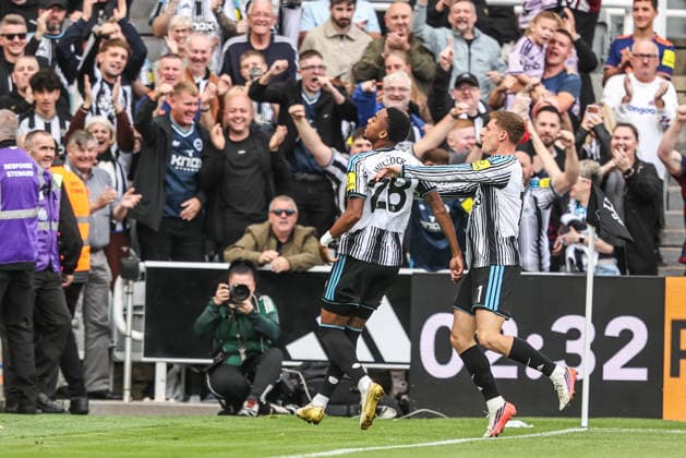 Newcastle United v Hull City - Premier League 2026 27 Joe Willock of Newcastle United celebrates his goal to make it 1-0 during the Premier League match between Newcastle United and Hull City at St. James s Park in Newcastle, United Kingdom, on September 19, 2026. Newcastle Tyne and Wear United Kingdom  Copyright: xNewsxImagesx originalFilename:cosgrove-premierl260919_npzzW