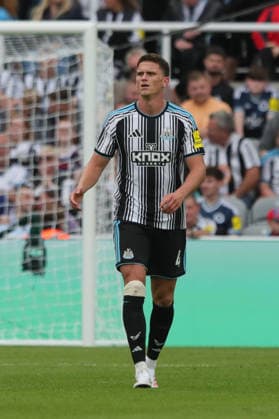 Newcastle United v Hull City, Premier League Sven Botman of Newcastle United during the Premier League match between Newcastle United and Hull City at St. James s Park, Newcastle, UK on 19 September 2026. Newcastle St. James s Park Tyne and Wear UK Editorial use only DataCo restrictions apply See www.football-dataco.com , Copyright: xAlunxRobertsx PSI-24902-0112