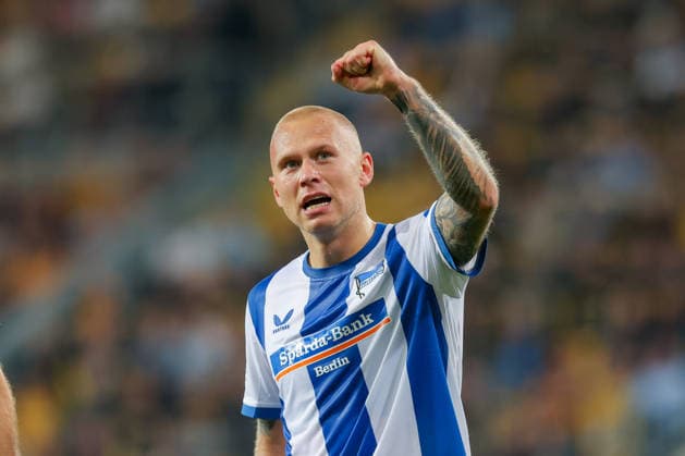 19.09.2026, xtgx, Fussball - 2.Bundesliga Dynamo Dresden - Hertha BSC Berlin v.l. Jon Dagur Thorsteinsson (Herth, 23) Jubel, Torjubel, jubelt ueber das Tor, celebrate the goal, celebration (DFL DFB REGULATIONS PROHIBIT ANY USE OF PHOTOGRAPHS as IMAGE SEQUENCES and or QUASI-VIDEO) Dresden