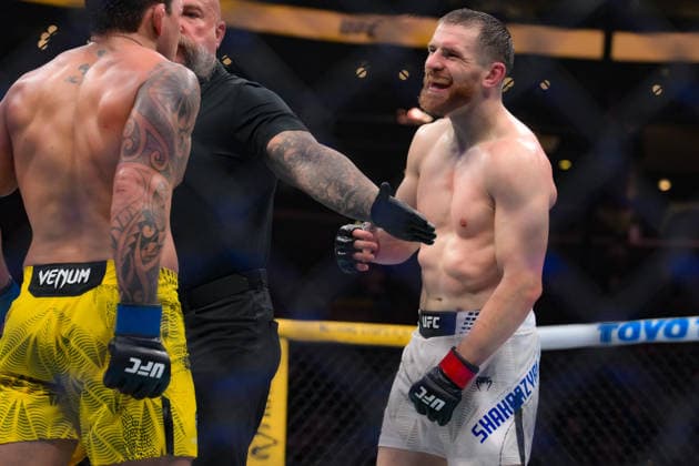 September 19, 2026, Los Angeles, California, USA: EDMEN SHAHBAZYAN (R) defeated BRUNNO FERREIRA (L) by unanimous decision (29-28, 29-28, 30-27) during UFC 331 at the Crypto.com Arena in Los Angeles Los Angeles USA - ZUMAo117 20260919_zsp_o117_007 Copyright: xMikaelxOnax