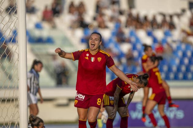 IPA88735275 - Kaileigh Van Dooren during the Final—Juventus FC vs. AS Roma, Serie A Women s Cup in Viareggio (LU), Italy, September 19, 2026  Copyright: xJacopoxCane IPAxSportx xx IPA88735275