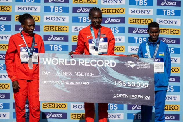260920 Veronica Loleo of Kenya, Agnes Jebet Ngetich of Kenya and Florence Niyonkuru of Rwanda on the podium after the Copenhagen Half Marathon in the World Athletics Road Running Championships on September 20, 2026 in Copenhagen. Photo: Mathilda Schuler BILDBYRAN kod MA MA1036 friidrott athletics friidrett world athletics road running championships copenhagen half marathon 2026 bbeng half marathon Copyright: MATHILDAxSCHULER BB260920MA070