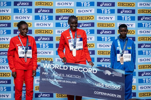 260920 Veronica Loleo of Kenya, Agnes Jebet Ngetich of Kenya and Florence Niyonkuru of Rwanda on the podium after the Copenhagen Half Marathon in the World Athletics Road Running Championships on September 20, 2026 in Copenhagen. Photo: Mathilda Schuler BILDBYRAN kod MA MA1036 friidrott athletics friidrett world athletics road running championships copenhagen half marathon 2026 bbeng half marathon Copyright: MATHILDAxSCHULER BB260920MA071