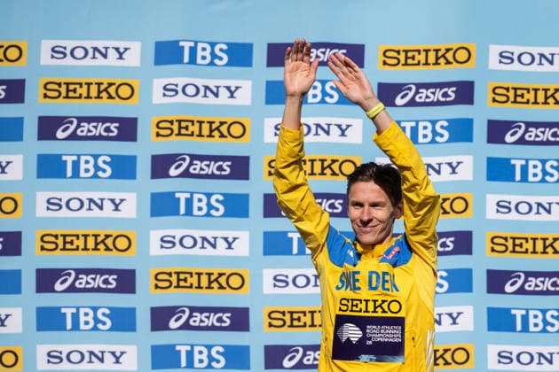 260920 Andreas Almgren of Sweden celebrates on the podium after the Copenhagen Half Marathon in the World Athletics Road Running Championships on September 20, 2026 in Copenhagen. Photo: Mathilda Schuler BILDBYRAN kod MA MA1036 friidrott athletics friidrett world athletics road running championships copenhagen half marathon 2026 bbeng half marathon jubel Copyright: MATHILDAxSCHULER BB260920MA082