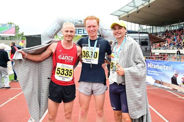 20.09.2026 xkhx Kassel Kassel Marathon 2026 Halbmarathon Männer und Frauen (Gelb Halb-, rot , Marathon, grün Staffel) Nils Wolkonski, Bastian Mrochen, Richard Vogelsang ,