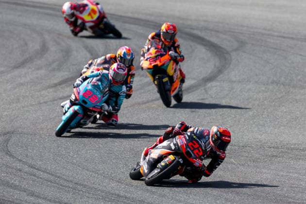 MOTORSPORTS - MotoGP, GP of Austria 2026 SPIELBERG,AUSTRIA,20.SEP.26 - MOTORSPORTS - Moto2, Grand Prix of Austria, Red Bull Ring. Image shows Maximo Quiles (ESP CFMOTO Gaviota Aspar Team) and David Almansa (ESP LIQUI MOLY Dynavolt Intact GP).  GEPAxpictures xMaticxKlansek