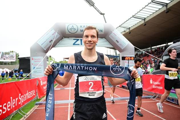20.09.2026 xkhx Kassel Kassel Marathon 2026 Marathon im Ziel Sieger Marcel Bräutigam