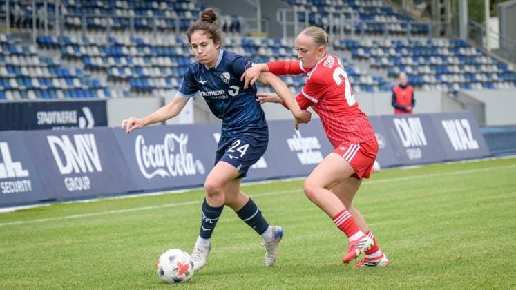Bochum: VfL Bochum - 1. FC Köln II ** NUR FÜR REDAKTIONELLE ZWECKE ** EDITORIAL USE ONLY **<p>Alina Angerer (24, im Spiel VfL Bochum (blau) gegen 1. FC Köln II (rot) am Sonntag, den 20. September 2026 im Lohrheidestadion in Bochum-Wattenscheid. Deutschland NRW Bochum Copyright: UwexErnst