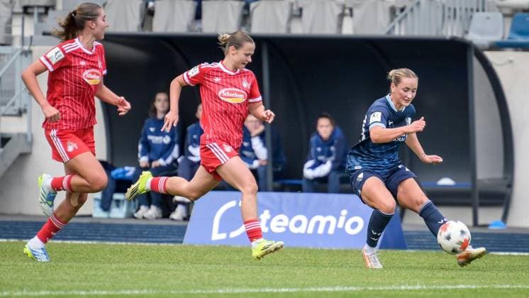 Bochum: VfL Bochum - 1. FC Köln II ** NUR FÜR REDAKTIONELLE ZWECKE ** EDITORIAL USE ONLY **<p>Im Spiel VfL Bochum (blau) gegen 1. FC Köln II (rot) am Sonntag, den 20. September 2026 im Lohrheidestadion in Bochum-Wattenscheid. Deutschland NRW Bochum Copyright: UwexErnst