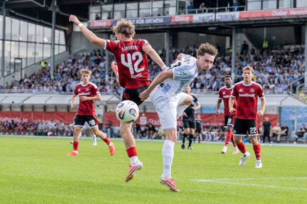 Kampf um den Ball Zweikampf zwischen Luca Horst (1. FC Nuernberg II U23, 42) und Lance Fiedler (TSV 1860 Muenchen, 47) GER, TSV 1860 Muenchen vs. 1. FC Nuernberg II U23, Fussball, Regionalliga Bayern, 10. Spieltag, Saison 2026 2027, 20.09.2026. (DFL DFB REGULATIONS PROHIBIT ANY USE OF PHOTOGRAPHS as IMAGE SEQUENCES and or QUASI-VIDEO). Foto: HMB Media Heike Feiner Copyright: HMBxMedia HeikexFeiner