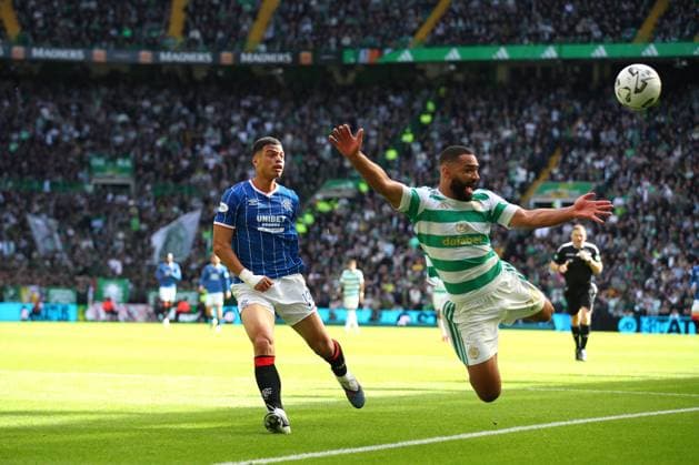 Kevin Kelsy of Rangers pushes Cameron Carter-Vickers of Celtic during the William Hill Scottish Premiership match at Parkhead, Glasgow. Celtic v Rangers - William Hill Scottish Premiership - Parkhead, Glasgow, Lanarkshire, Scotland, UK - 20 Sep 2026Glasgow Parkhead Lanarkshire United Kingdom  Copyright: xO Rourke RangersxFC Shutterstockx 17159973cv