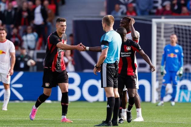 LEVERKUSEN - Patrick Scick of Bayer Leverkusen celebrates his team s first goal during the Bundesliga match between Bayer 04 Leverkusen and RB Leipzig at the BayArena on September 20, 2026, in Leverkusen, Germany. MARCEL TER BALS ANP Bundesliga 2026 27 xVIxANPxSportx xMarcelxterxBalsxIVx 569402088 originalFilename: 569402088.jpg