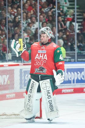 Augsburg, Deutschland 20. September 2026: PENNY DEL - 2026 2027 - Sp. 2 - Augsburger Panther gegen Schwenninger Wild Wings Im Bild: Torhüter Peyton Jones (Augsburg) Copyright: xFotostandx xStiebertx
