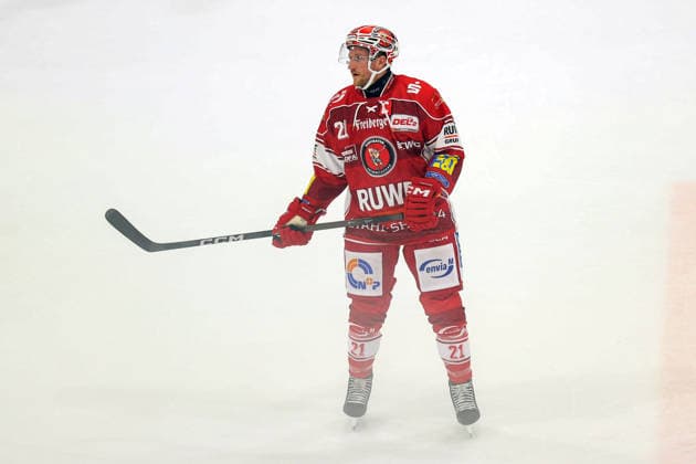 Sahnpark Crimmitschau 20.09.2026 Saison 2026 27 Eishockey 2. Bundesliga Hauptrunde Spiel 2 Kunsteisstadion Sachsen Eispiraten Eispiraten - EHC Freiburg Mirko Sacher EPC Crimmitschau Sachsen Germany