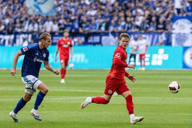 1. Bundesliga: FC Schalke 04 - SV Elversberg; 20.09.2026 Cole Campbell (SV Elversberg, 39) 1. Fußball Bundesliga 4.Spieltag: FC Schalke 04 - SV Elversberg; Veltins Arena, Gelsenkirchen; 20.09.2026 DFL regulations prohibit any use of photographs as image sequences and or quasi video. Copyright: xBEAUTIFULxSPORTS Buriakovx