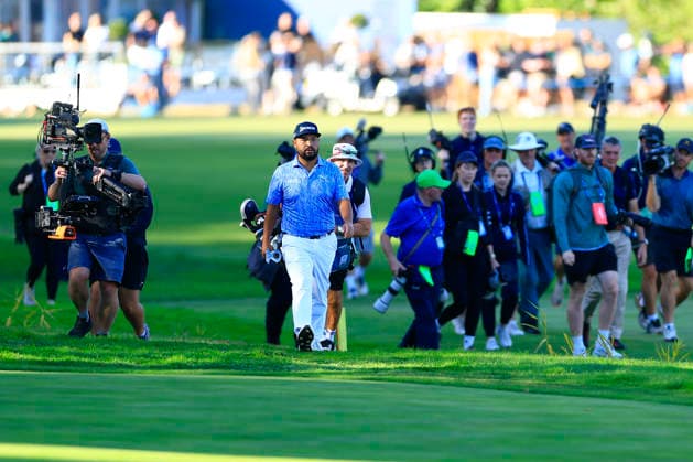 RECORD DATE NOT STATED 20th September 2026; Wentworth Golf Club, Virginia Water, Surrey, England; DP World Tour Golf, BMW PGA, Golf Herren Championship, Final Day; JJ Spaun the 2026 BMW PGA Champion; walking up the 18th hole followed by the press ChrisxRoll