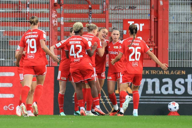 20.09.2026, GER Deutschland, Fussball, 1.Fussballbundesliga, Frauen, 2026 2027, Alte Foersterei, 1.FC Union vs. RB Leibzig 1:0 durch Lia Kamber ( 1.FC Union Berlin 41 ), Tor Jubel, jubelt, Freude, Glueck, gluecklich, positive Emotionen, Union-Spielerinnenkreis, 1. Liga: DFB DFL regulations prohibit any use of photographs as image sequences and or quasi-video) nordphoto GmbH Engler Berlin Stadion Alte Foersterei Berlin Deutschland Copyright: xNordphotox xEnglerx