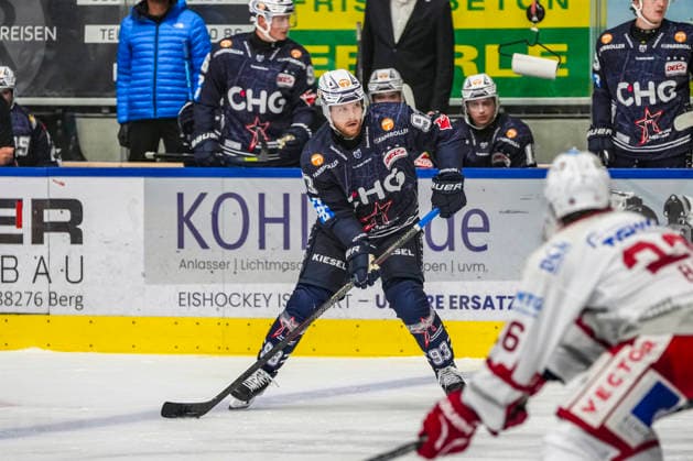 Simon Sezemsky (Towerstars Ravensburg, 93), GER, Ravensburg Towerstars vs. Eisbaeren Regensburg, Eishockey, DEL2 Hauptrunde, 2. Spieltag, Spielzeit 2026 2027, 20.09.2026 GER, Ravensburg Towerstars vs. Eisbaeren Regensburg, Eishockey, DEL2 Hauptrunde, 2. Spieltag, Spielzeit 2026 2027, 20.09.2026 Ravensburg Copyright: xEibner-Pressefoto MaximilianxRistx EP_MRT