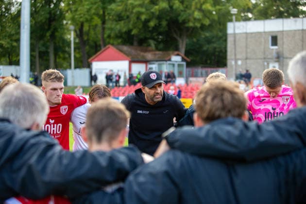 Trainer Alain Karim (GFC) war zufrieden mit der Leistung seiner Mannschaft. Er fand viele positive Worte nach dem Spiel GER, Fussball, Herren, Regionalliga Nordost, Saison 2026-2027, 9. Spieltag, Greifswalder FC - FSV 63 Luckenwalde