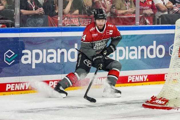 Eishockey Penny-DEL 2. Spieltag Kölner Haie - Löwen Frankfurt am 20.09.2026 in der Lanxess Arena in Köln Robin Press ( Köln ) Gemäß den Vorgaben der DEL Deutsche Eishockey Liga ist die Publikation und Weiterverwertung der Aufnahmen in elektronischen Medien und Endgeräten aller Art während des laufenden Spiels nicht zulässig.