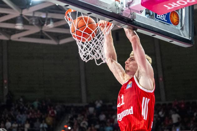 Justus Hollatz 21 (FC Bayern Basketball), Dunkk, FC Bayern Basketball - BMA365 Bamberg Baskets, BBL, 1. Spieltag, 20.09.2026 Muenchen Bayern Deutschland