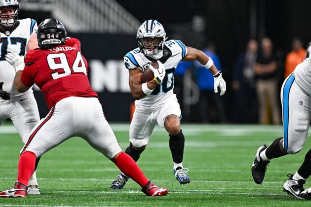ATLANTA, GA - SEPTEMBER 20: Carolina running back Chuba Hubbard (30) runs the ball during the NFL, American Football Herren, USA game between the Carolina Panthers and the Atlanta Falcons on September 20th, 2026 at Mercedes-Benz Stadium in Atlanta, GA. (Photo by Rich von Biberstein Icon Sportswire) NFL: SEP 20 Panthers at Falcons EDITORIAL USE ONLY Icon260920011