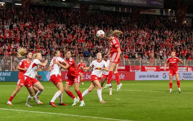 Fußball, Frauen, Saison 2026 2027, Google Pixel Frauen-Bundesliga (5. Spieltag), 1. FC Union Berlin - RB Leipzig, Eileen Campbell (M., 1. Frauen 1. FC Union) erzielt das Tor zum 3:2, 20.09.2026, Copyright: xMatthiasxKochx