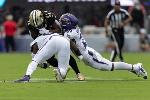 BALTIMORE, MD - SEPTEMBER 20: New Orleans Saints running back Alvin Kamara (41) gets tackled during a NFL, American Football Herren, USA football game between New Orleans Saints and Baltimore Ravens September 20, 2026 at M&T Bank Stadium in Baltimore, MD (Photo by Charles Brock Icon Sportswire) NFL: SEP 20 Saints at Ravens EDITORIAL USE ONLY Icon260920046