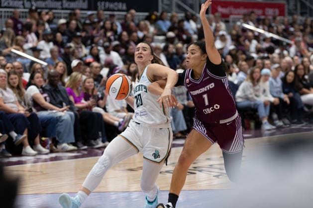 September 20, 2026, Toronto, Ontario, Toronto: Sabrina Lonescu 20 of New York Liberty in action during WNBA, Basketball Damen, USA between Toronto Tempo and New York Liberty at Coca-Cola Colisseum, Toronto on September 20, 2026. Toronto Toronto - ZUMAn333 20260920_znp_n333_043 Copyright: xKaxLokxNgx