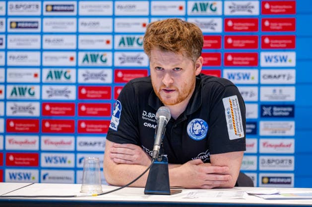 Düsseldorf, 20.09.2026, Handball, Herren, Opel Bundesliga, 5. Spieltag, 2026 2027: Bergische HC Füchse Berlin Markus Pütz (Trainer Bergischer HC) bei der Pressekonferenz nachdem Spiel