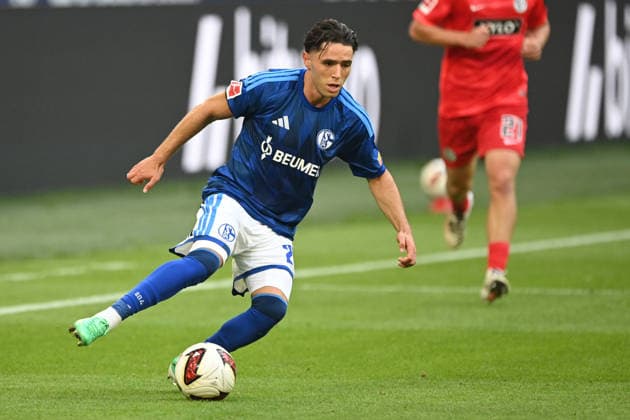 Soufiane EL-FAOUZI (GE) Aktion, Einzelaktion FC Schalke 04 - SV 07 Elversberg 0-0 Fussball 1. Bundesliga, 3.Spieltag, matchday3, Spieltag3, am 20.09.2026 in der Veltins-Arena Gelsenkirchen Deutschland. DFL regulations prohibit any use of photographs as image sequences and or quasi-video Â