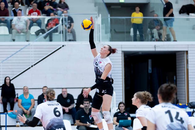 FUNKE-Volley-Cup: Schwarz-Weiss Erfurt vs. SSC Palmberg Schwerin; Erfurt; 20.09.2026 Isabel Petra KovaÄiÄ‡ ( 11; Schwarz-Weiss Erfurt) FUNKE-Volley-Cup: Schwarz-Weiss Erfurt vs. SSC Palmberg Schwerin; Riethsporthalle Erfurt; 20.09.2026 Copyright: xBEAUTIFULxSPORTS Duehringx